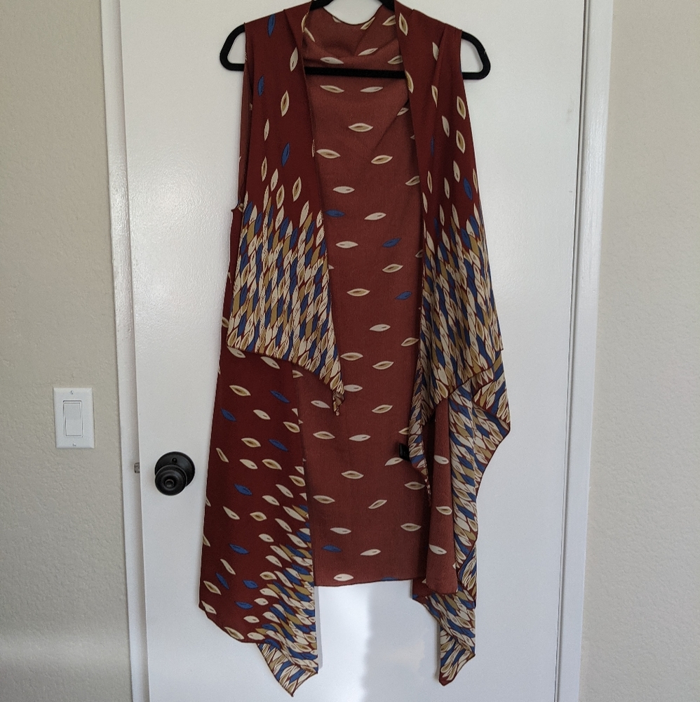 Feather Patterned Cover Up / Vest